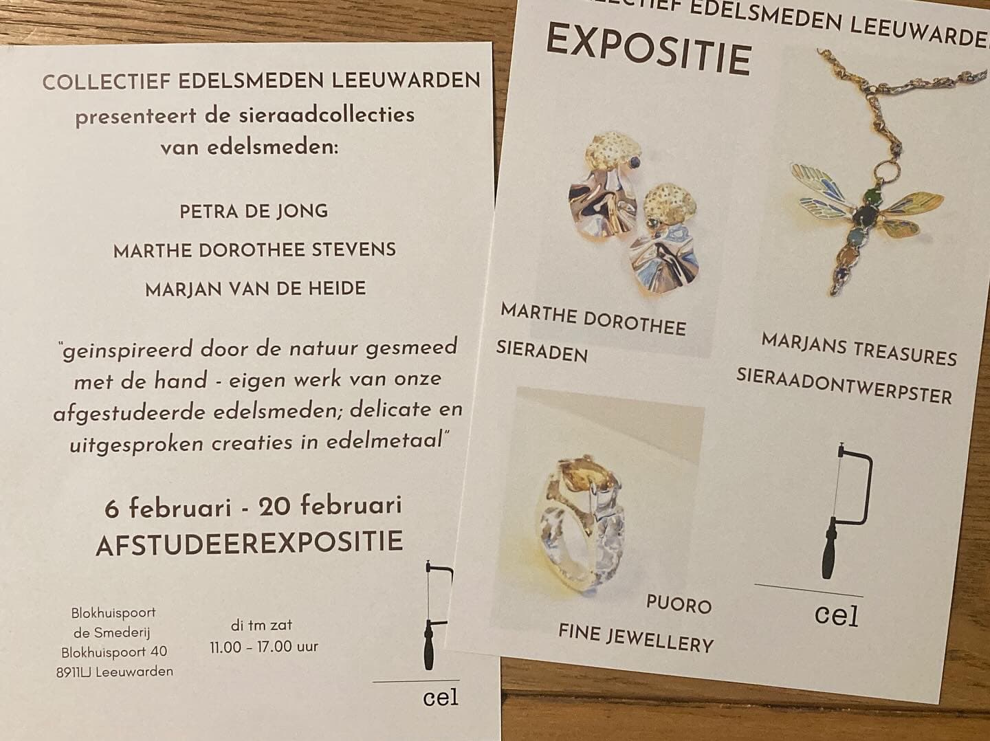 Sieraden-expositie overzicht met prijskaart